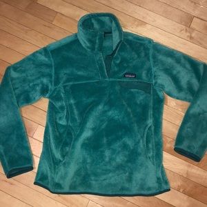 Patagonia Pullover- great gift!!!
